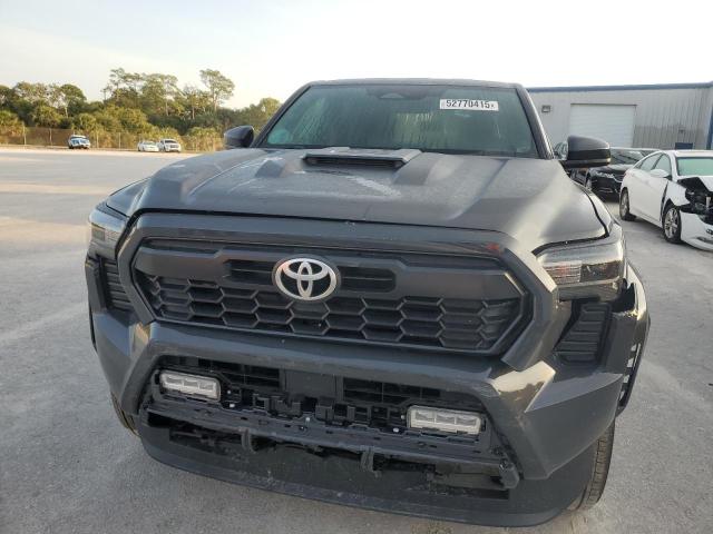  TOYOTA TACOMA 2024 Чорний