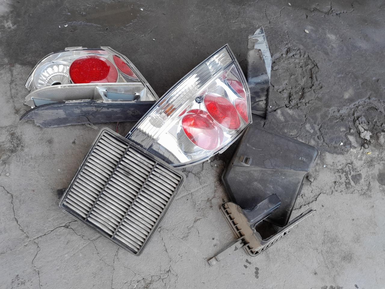 JE3BB36C08U708320 - 2000 Mitsubishi Lancer - #56450785