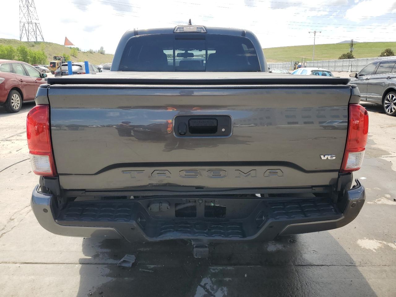 2017 Toyota Tacoma Double Cab VIN: 3TMCZ5AN6HM060416 Lot: 56697175