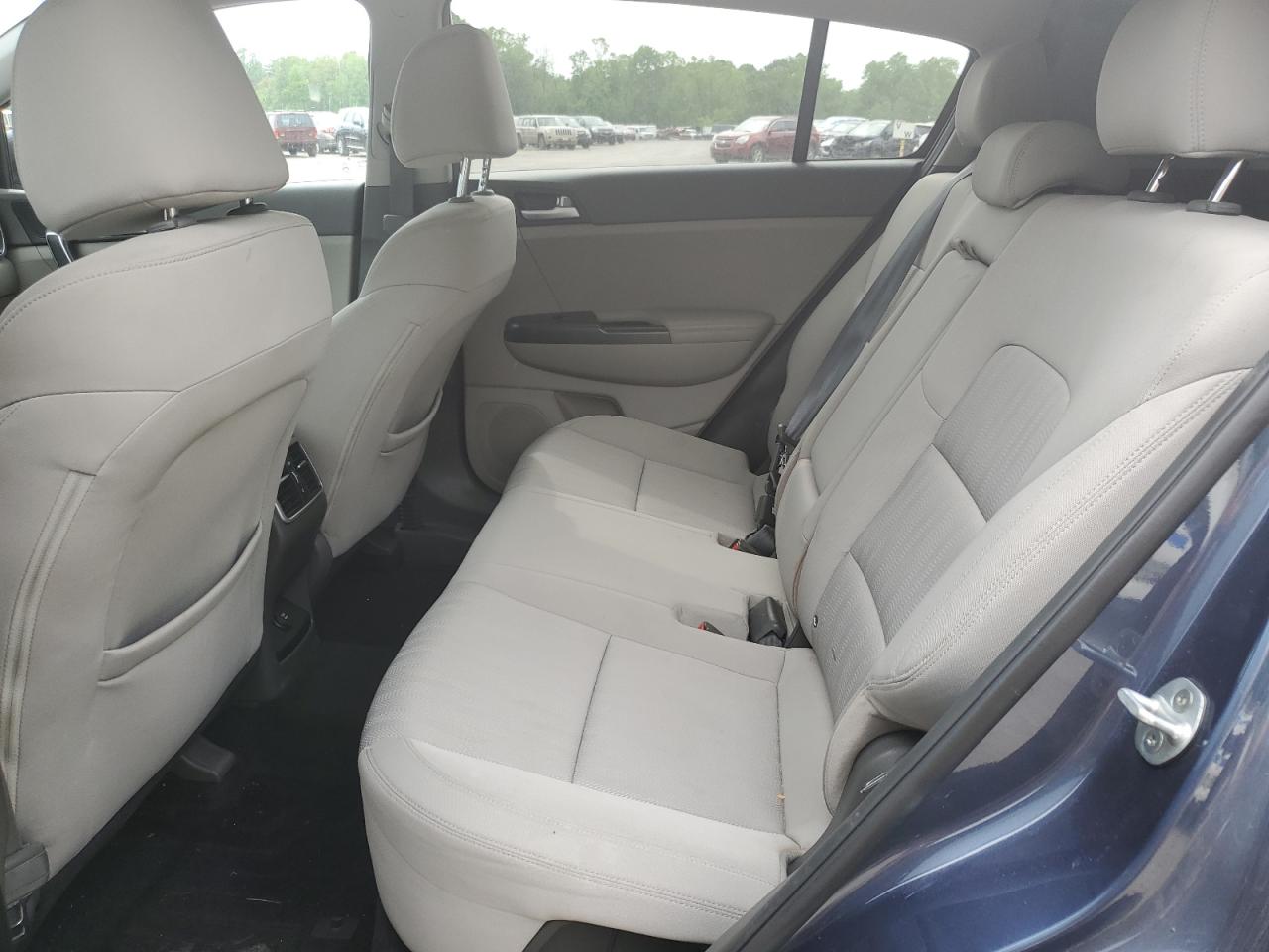 2017 Kia Sportage Lx VIN: KNDPMCAC0H7037758 Lot: 57070555