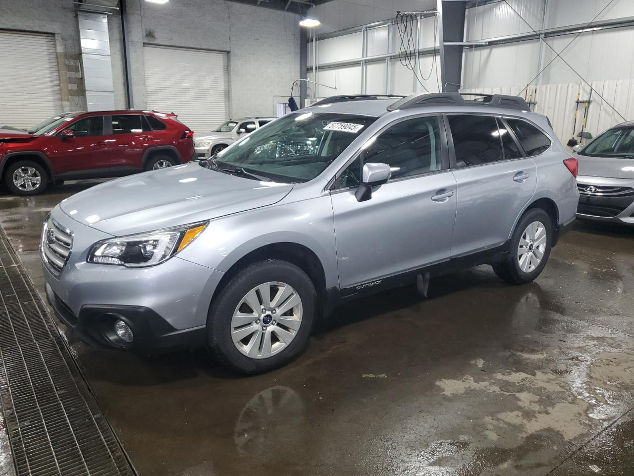 2016 Subaru Outback 2.5I Premium на продаже в Ham Lake, MN - Front End