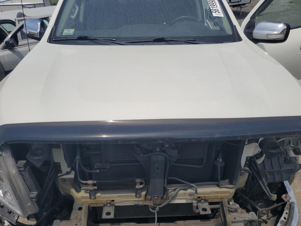 1N6AA1E55JN525150 NISSAN TITAN 2018
