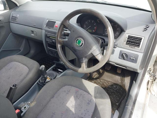 2003 SKODA FABIA CLAS