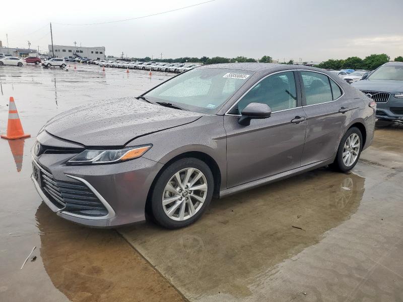 TOYOTA CAMRY LE 2022