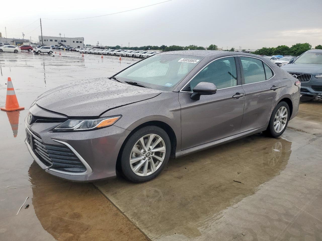 4T1C11AK0NU657893 TOYOTA CAMRY 2022