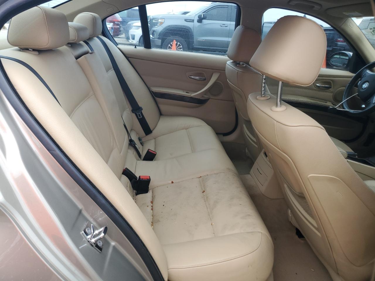 2008 BMW 335 Xi VIN: WBAVD53528A285513 Lot: 57087105