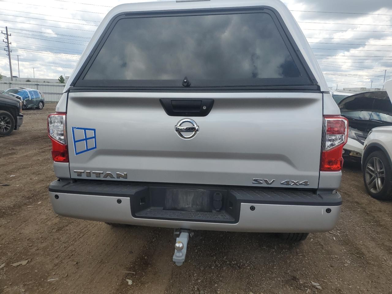 1N6AA1C5XHN569612 NISSAN TITAN 2017