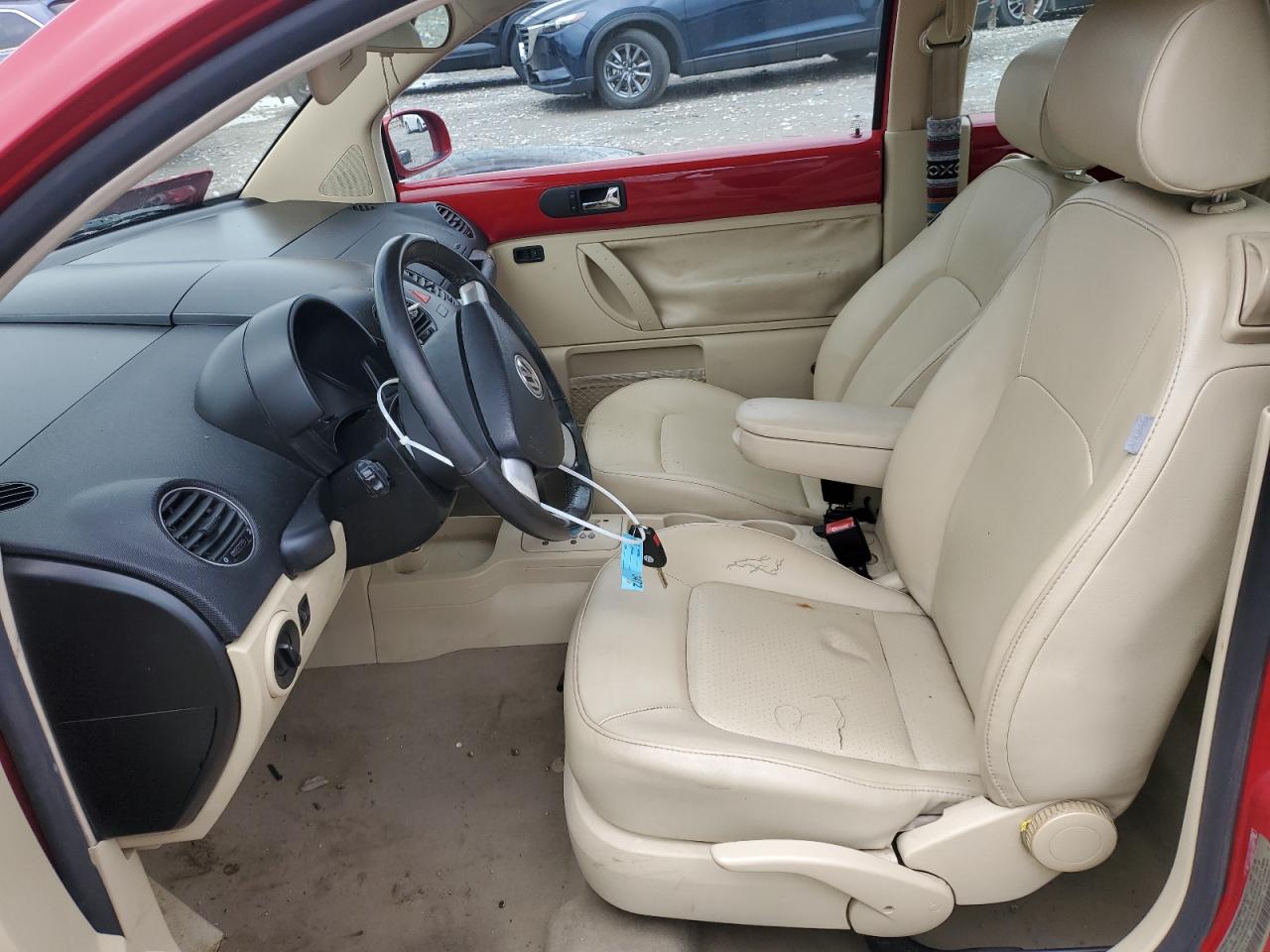 2009 Volkswagen New Beetle S VIN: 3VWRW31C69M500221 Lot: 56473315