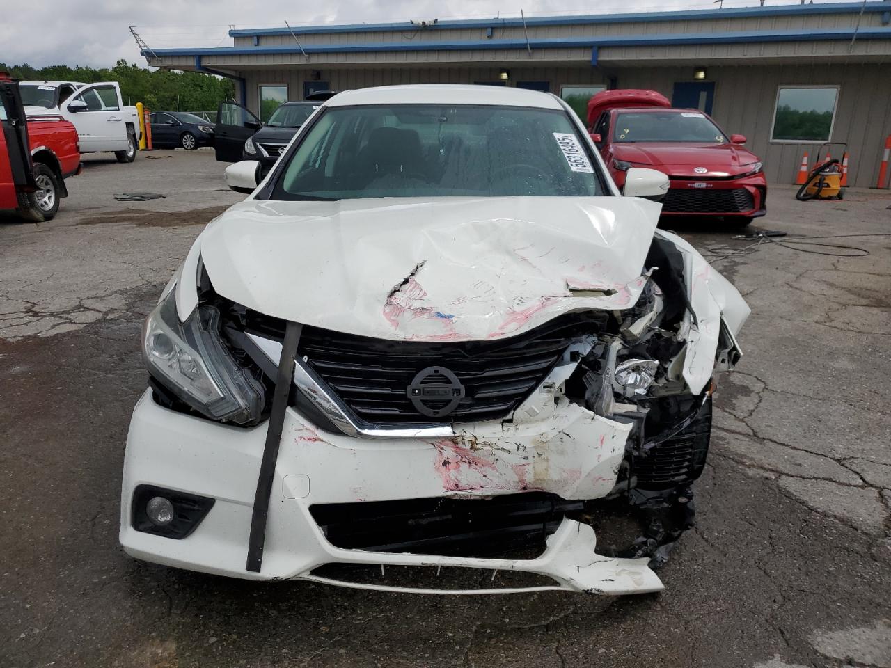 1N4AL3AP6JC130587 NISSAN ALTIMA 2018