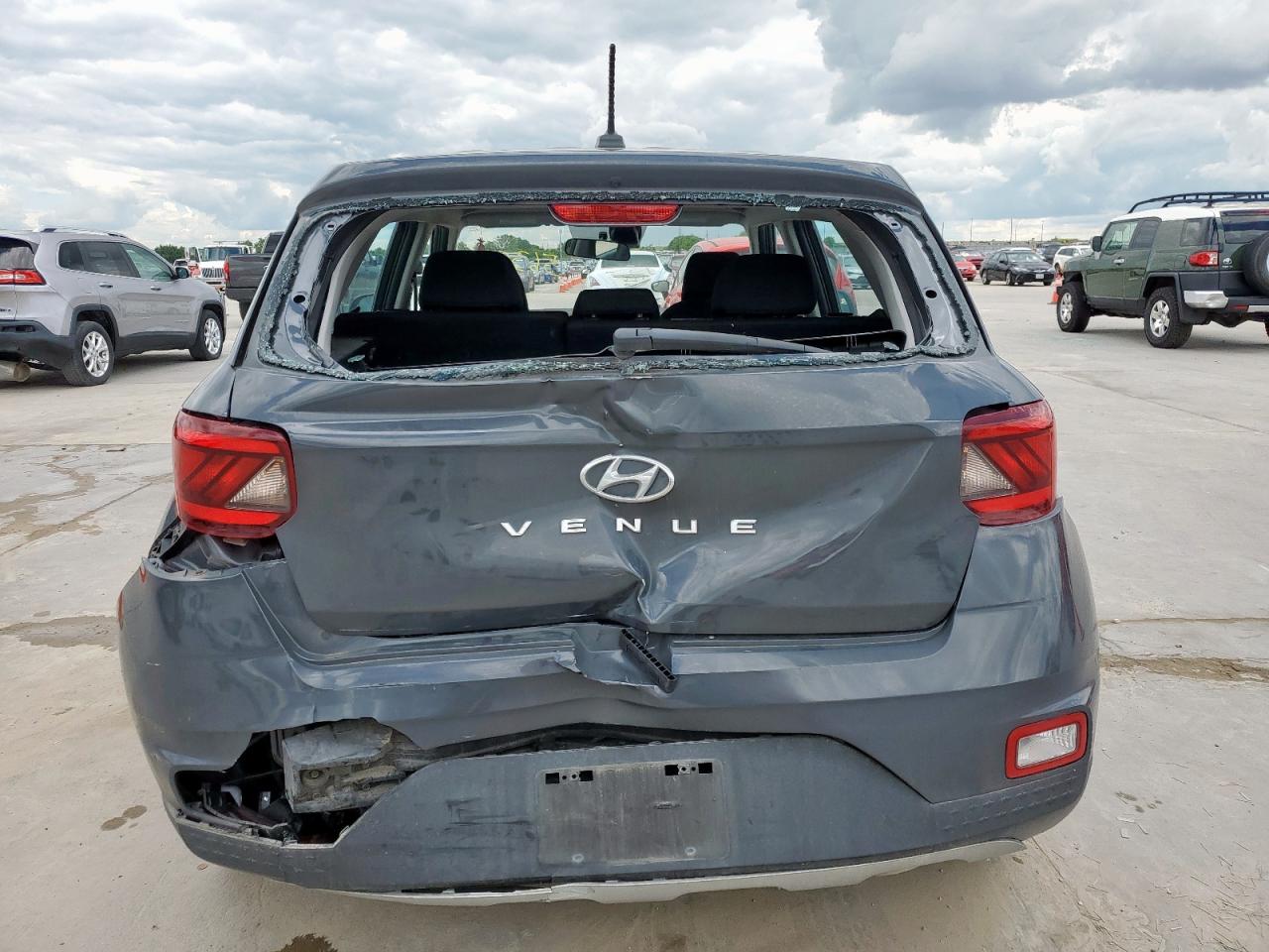2023 Hyundai Venue Se VIN: KMHRB8A30PU265573 Lot: 56386975