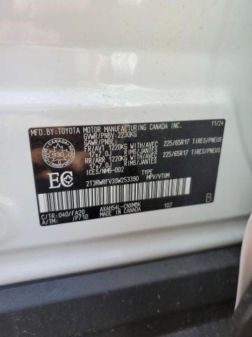 2025 TOYOTA RAV4 XLE  