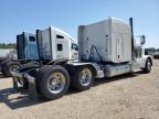 2016 Peterbilt 389 Semi Truck for Sale in Greenwell Springs, LA - Minor Dent/Scratches