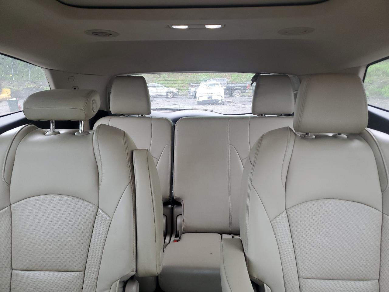 2018 Buick Enclave Premium VIN: 5GAEVBKWXJJ136623 Lot: 56946375