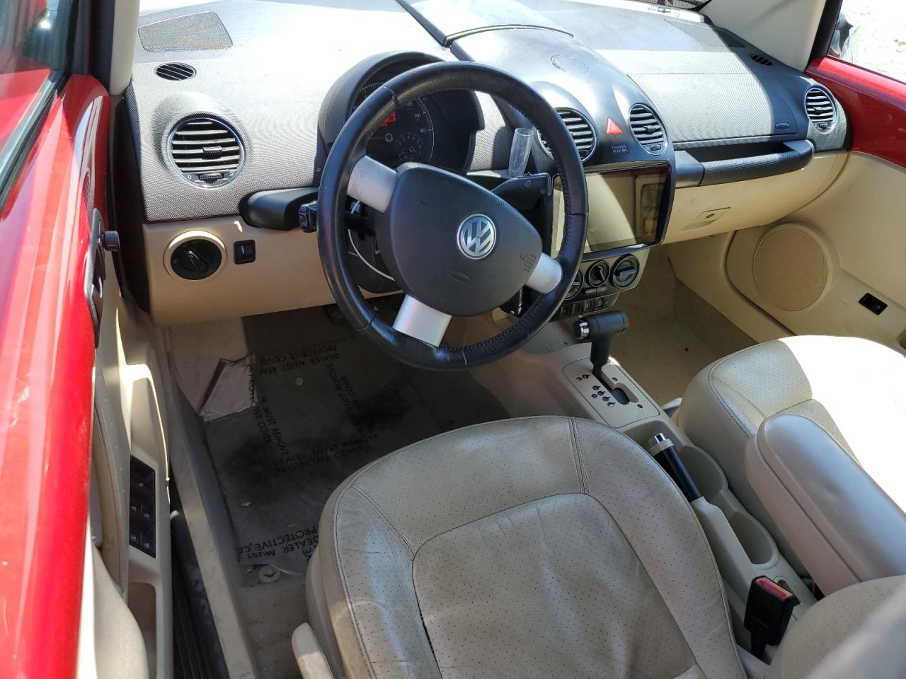 2006 Volkswagen New Beetle Convertible Option Package 2 VIN: 3VWSF31Y86M323258 Lot: 55894945