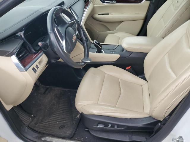  CADILLAC XT5 2018 Biały