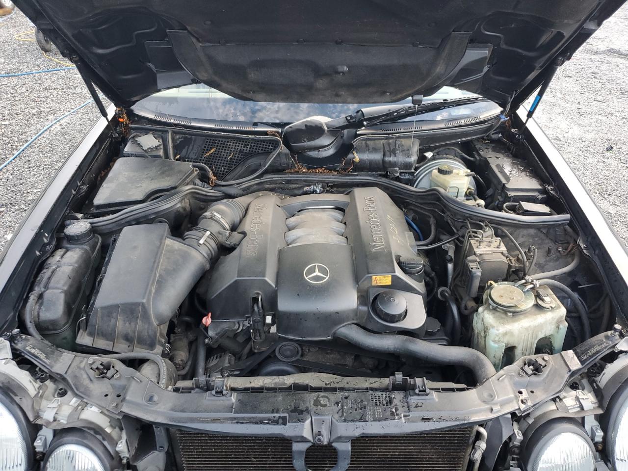 2000 Mercedes-Benz E 320 VIN: WDBJF65J6YB066039 Lot: 56731635