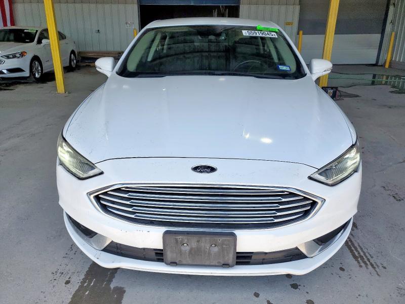  FORD FUSION 2018 Белый