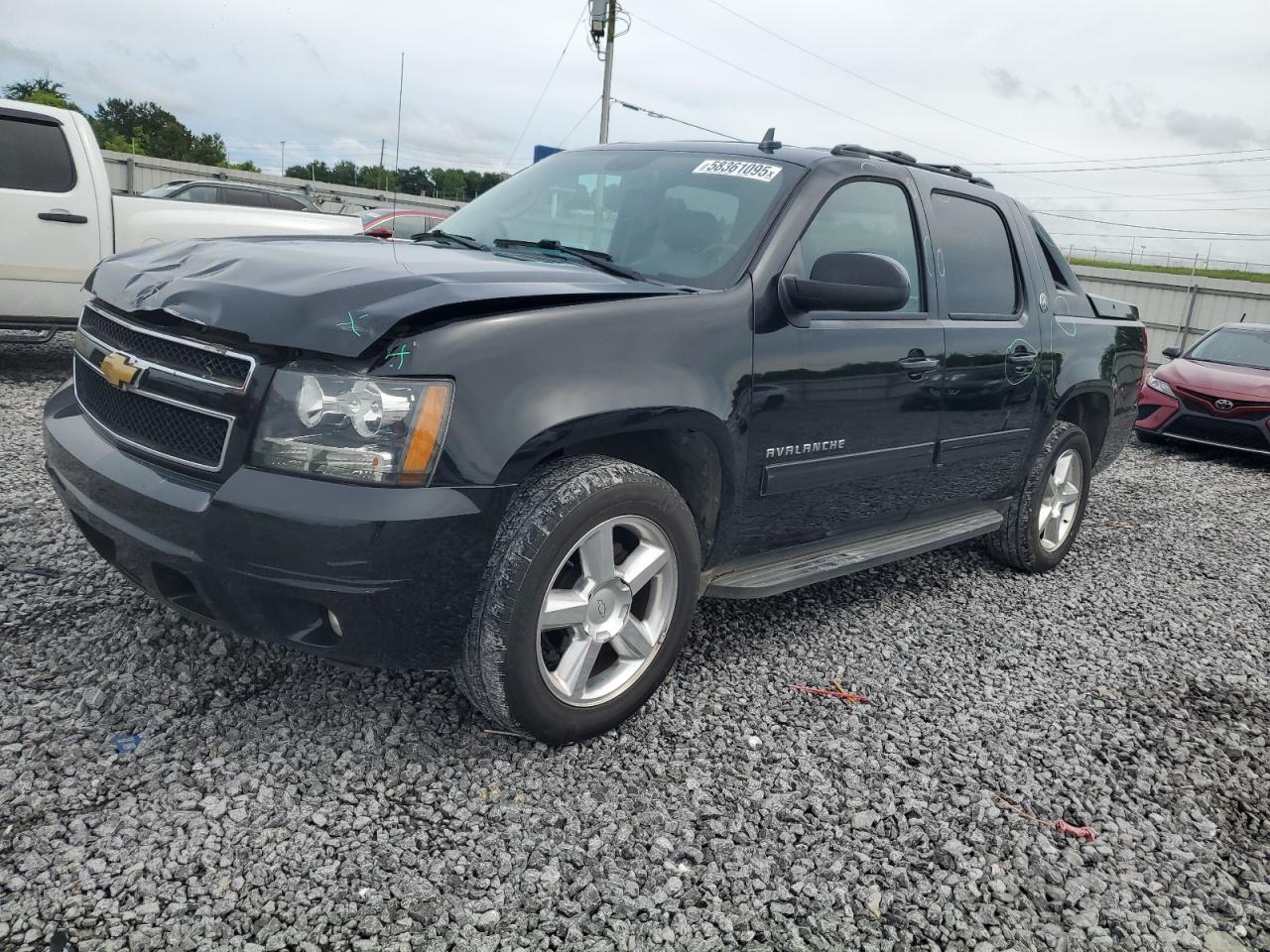 2013 Chevrolet Avalanche Lt for Sale in Hueytown, AL - Front End