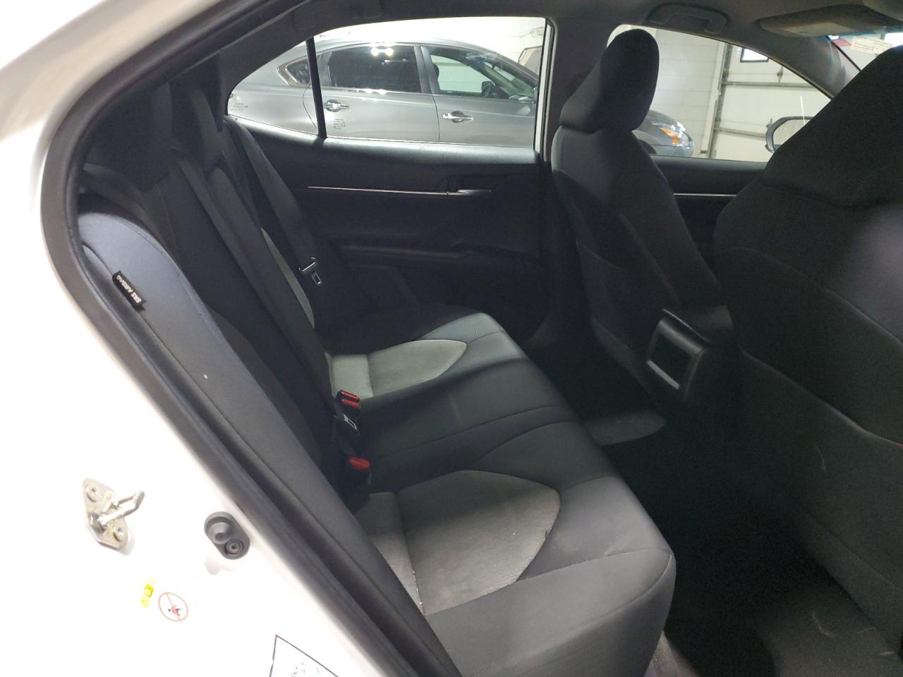 4T1B11HK8KU242219 TOYOTA CAMRY 2019
