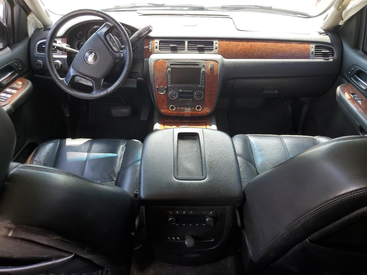 2008 Chevrolet Suburban K1500 Ls VIN: 3GNFK16308G146182 Lot: 56336645