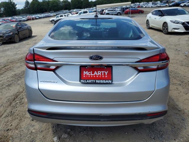  FORD FUSION 2018 Серебристый