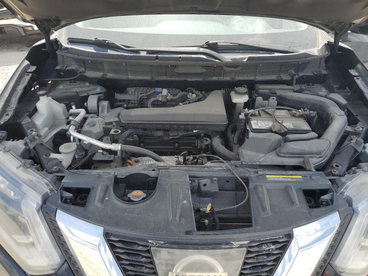 KNMAT2MV5HP611142 NISSAN ROGUE 2017