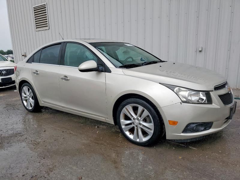 Седаны CHEVROLET CRUZE 2013 tan