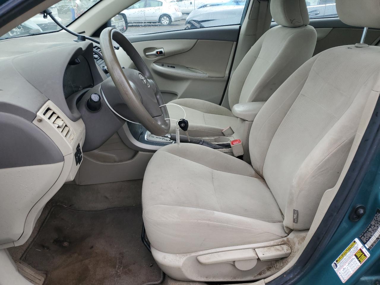 2010 Toyota Corolla Base VIN: 2T1BU4EE2AC520880 Lot: 56724925