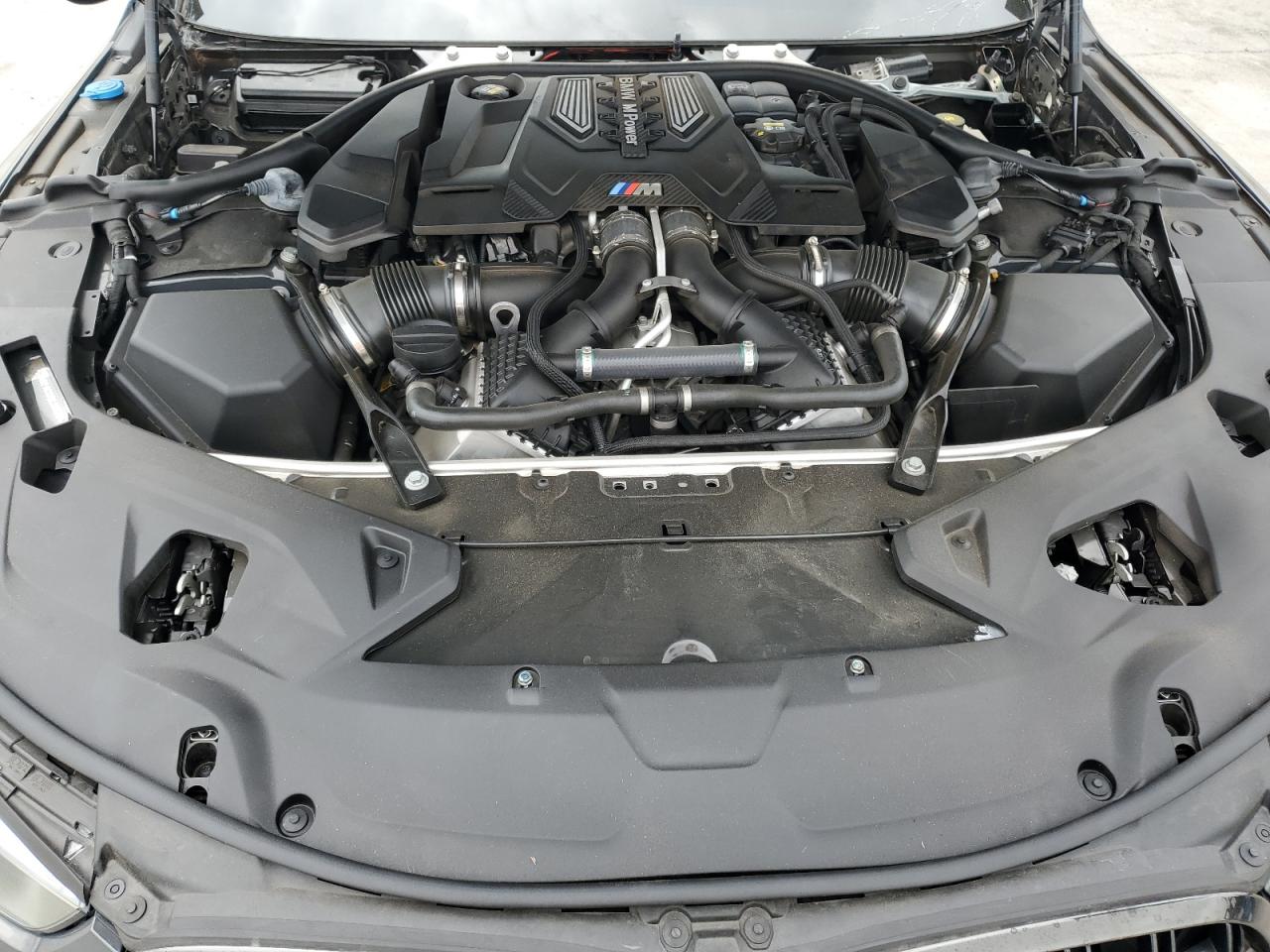 2022 BMW M8 VIN: WBSGV0C0XNCJ05560 Lot: 56700665