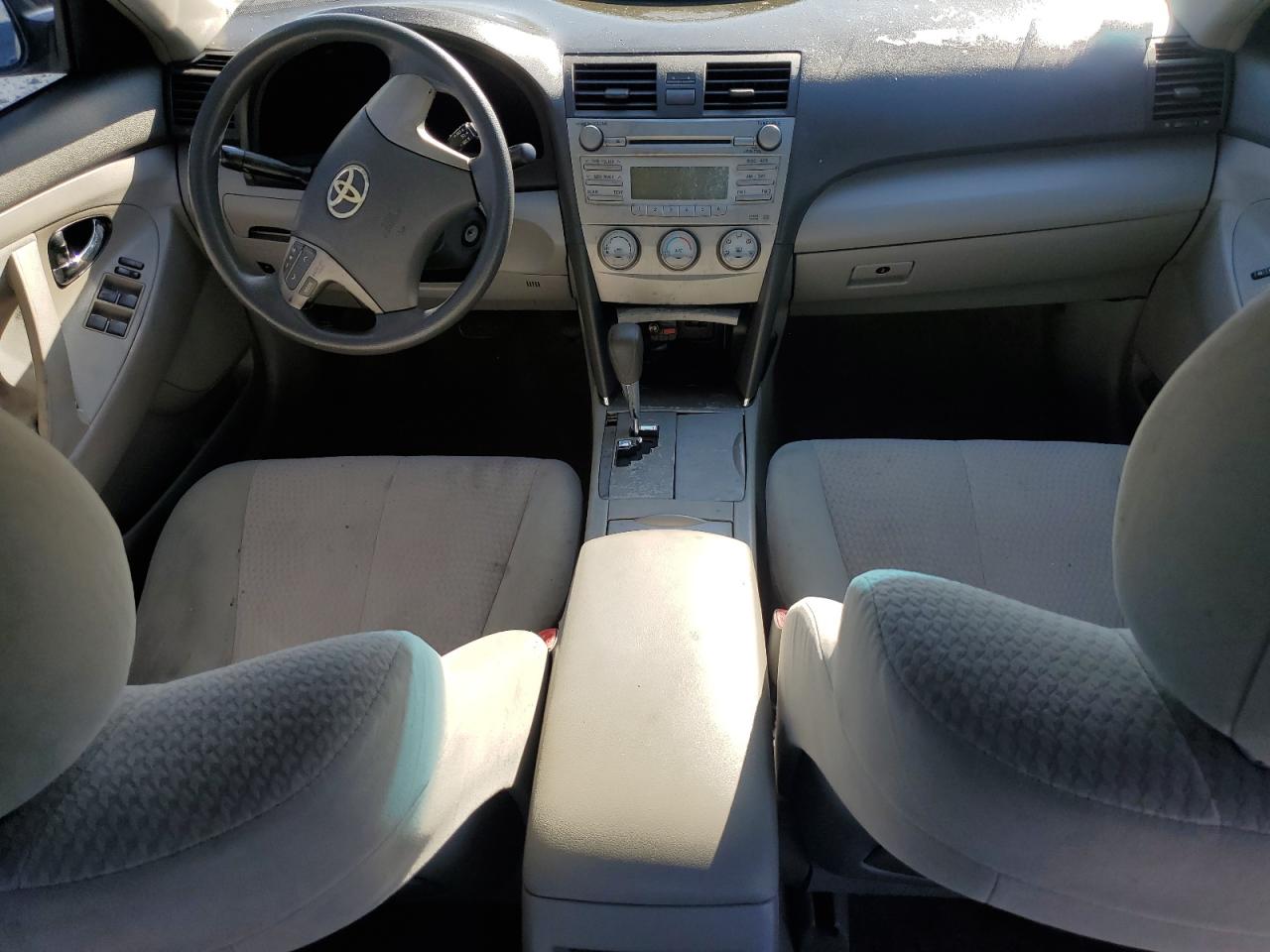 2010 Toyota Camry Base VIN: 4T1BF3EK0AU090551 Lot: 57985445