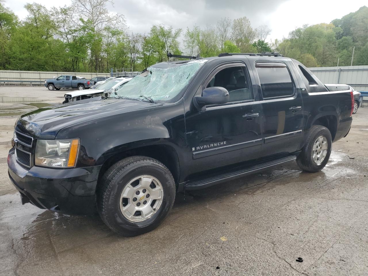 2007 Chevrolet Avalanche K1500 for Sale in Ellwood City, PA - Top/Roof