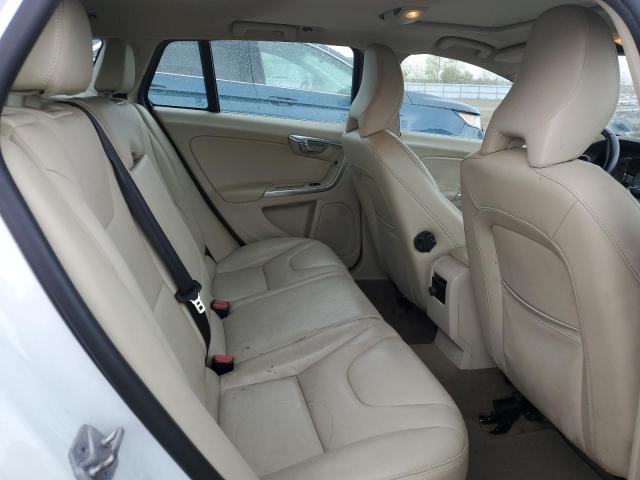 2015 VOLVO V60 PREMIER  