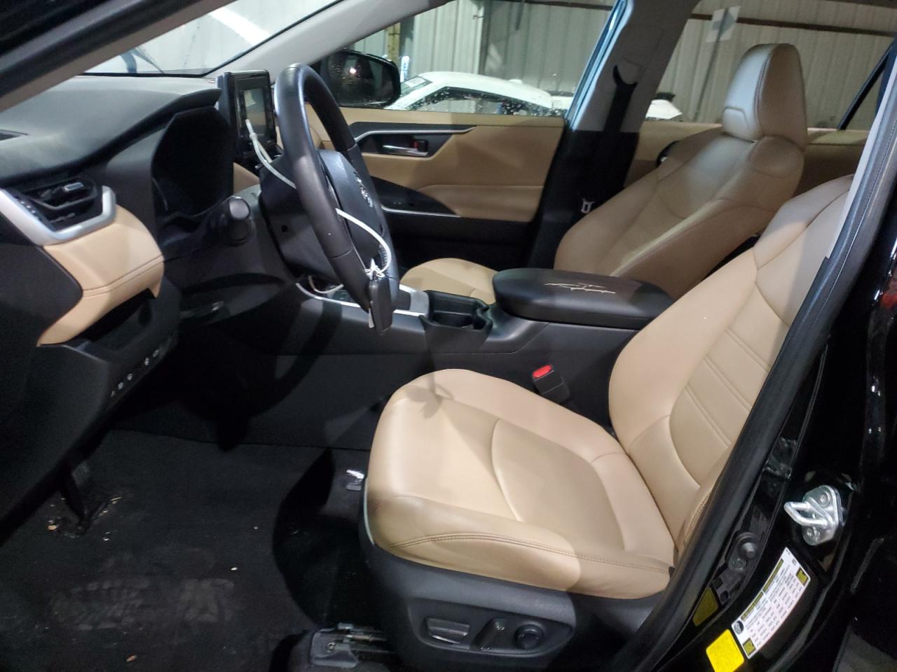 2021 Toyota Rav4 Xle Premium VIN: 2T3C1RFVXMW181207 Lot: 56541415