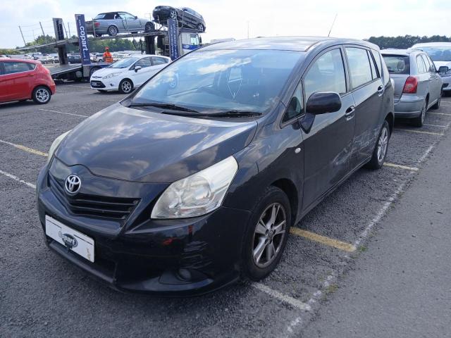2009 TOYOTA VERSO TR V