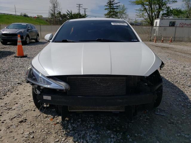  HYUNDAI ELANTRA 2020 Белый