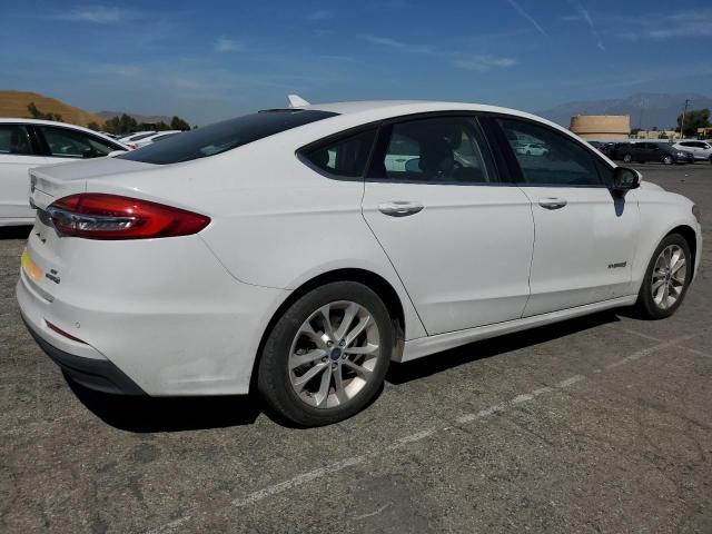  FORD FUSION 2019 Белый