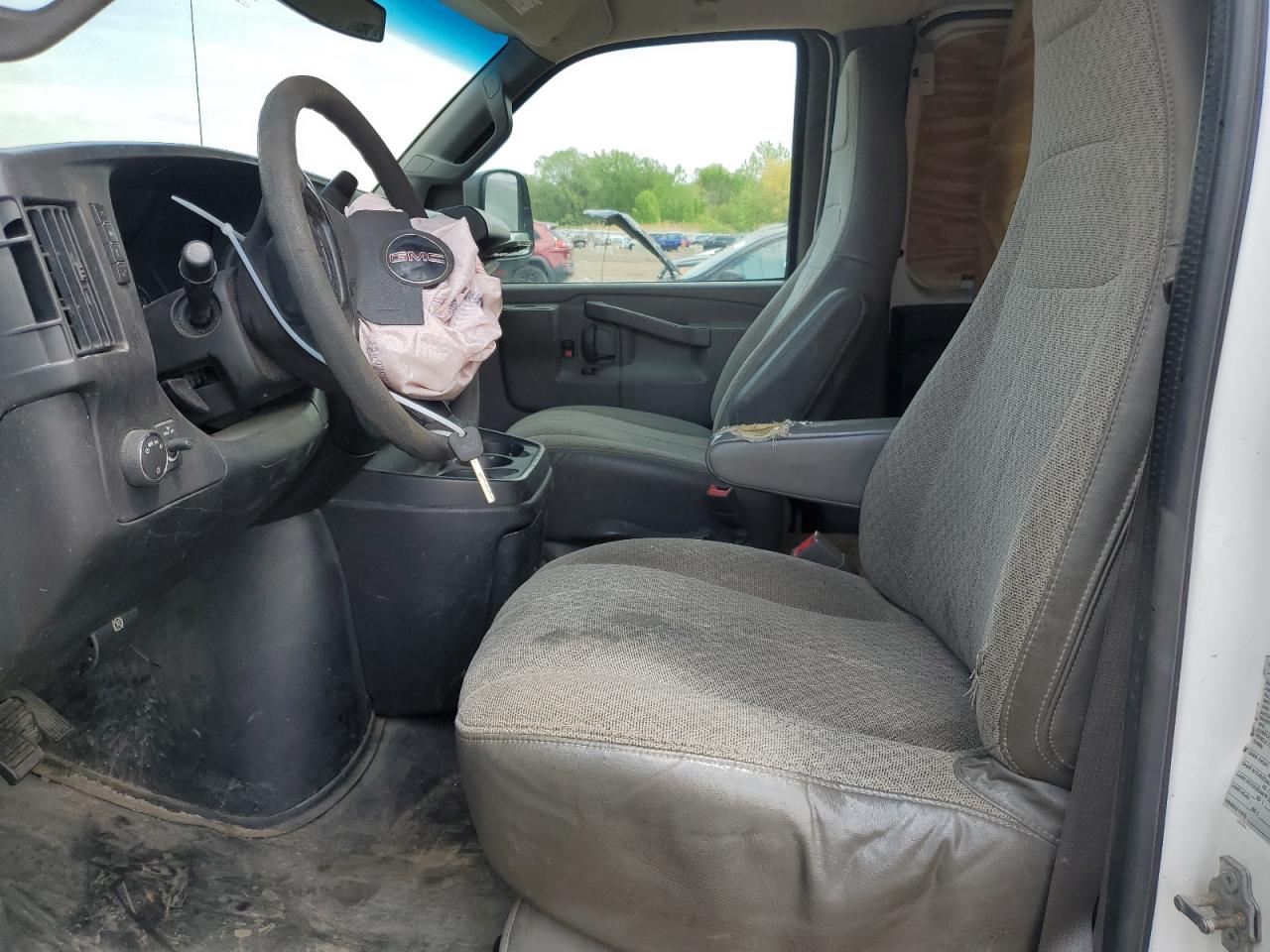 2016 GMC Savana G2500 VIN: 1GTW7AFF0G1902451 Lot: 56324895