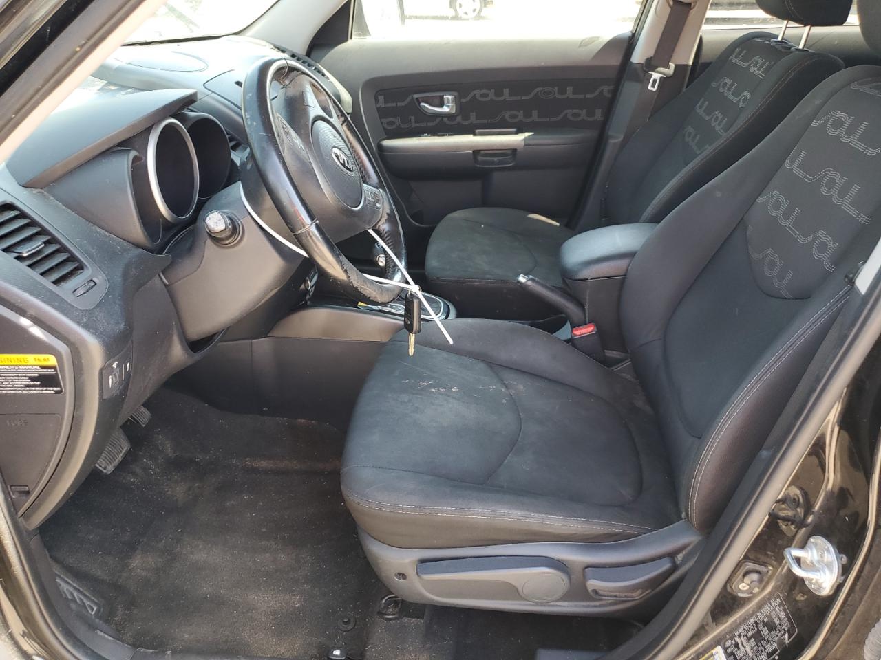 2013 Kia Soul + VIN: KNDJT2A62D7750314 Lot: 54581175