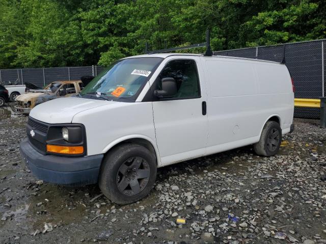 Фургони CHEVROLET EXPRESS 2013 Білий