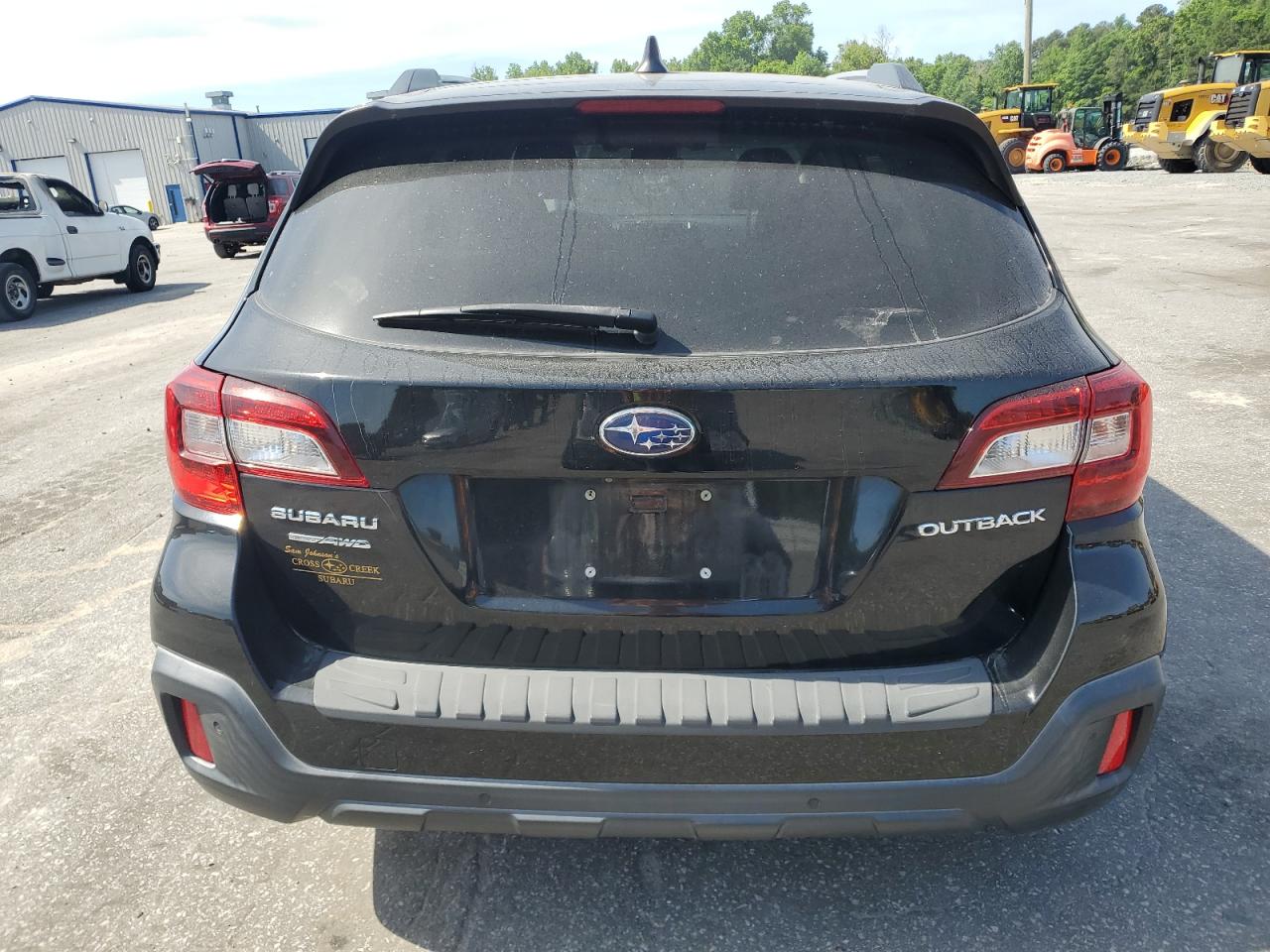 2018 Subaru Outback Touring VIN: 4S4BSATC4J3238699 Lot: 57505765