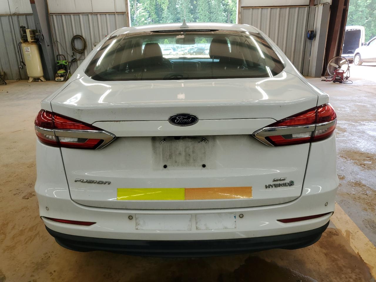 2019 Ford Fusion Se VIN: 3FA6P0LU9KR124782 Lot: 54038505