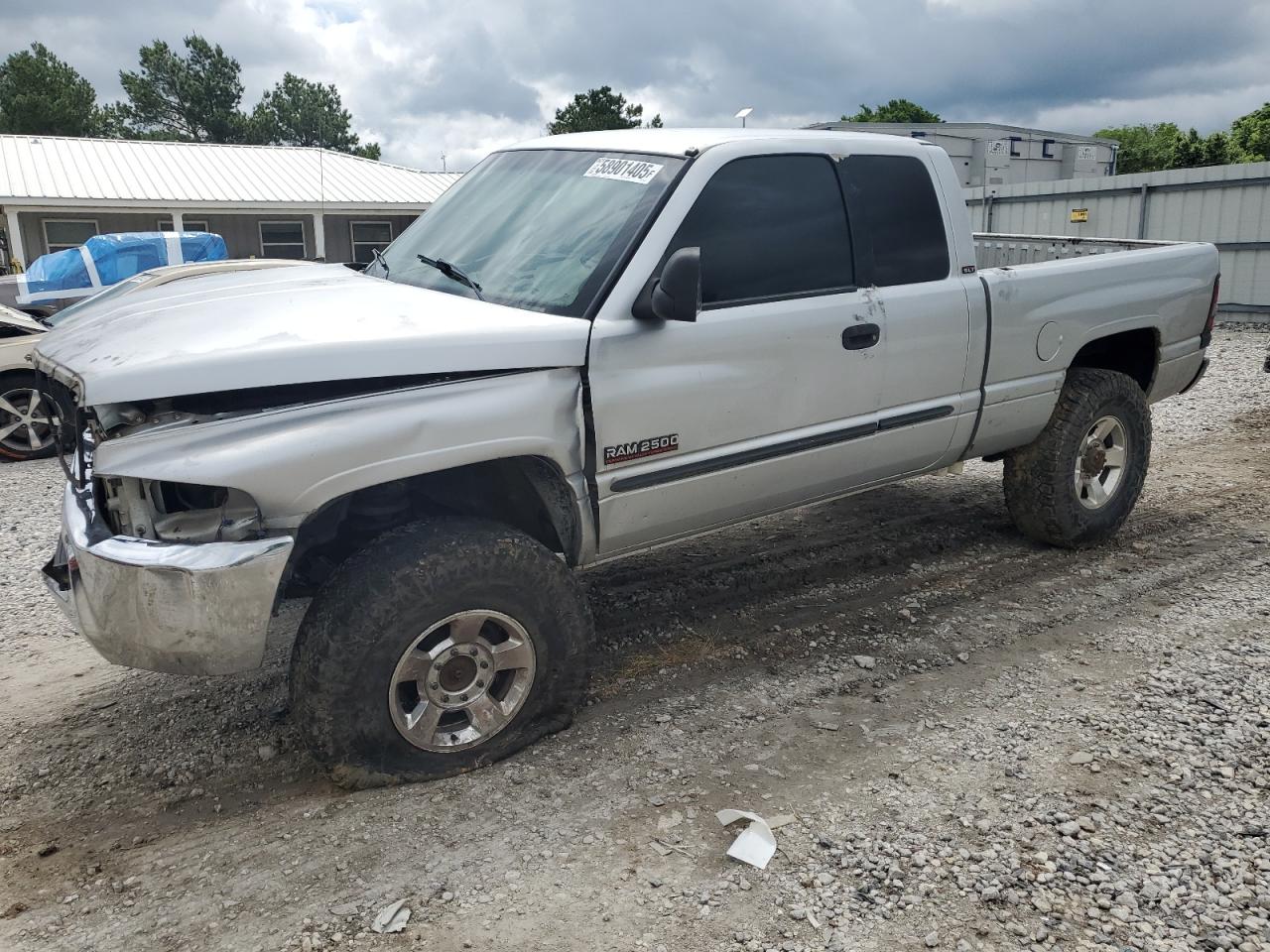 2002 Dodge Ram 2500 for Sale in Prairie Grove, AR - Front End