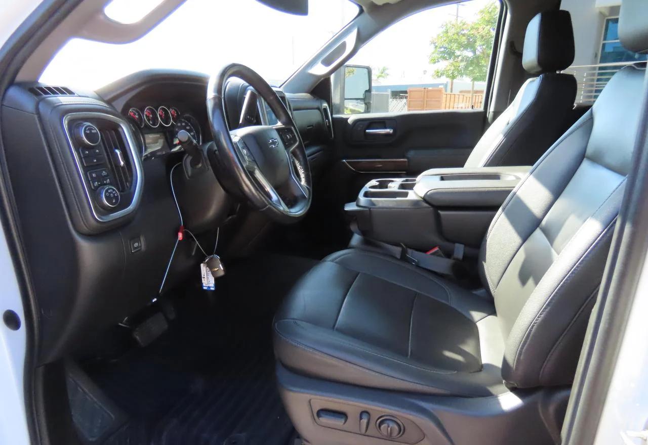 1GC4YNEY5NF236623 CHEVROLET ALL Models 2022