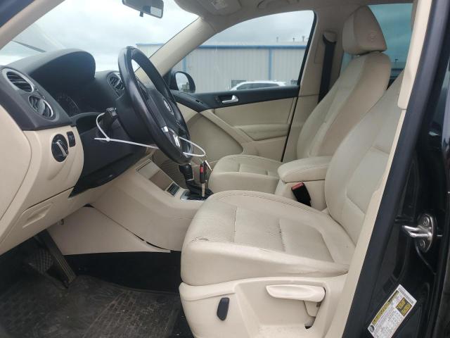 Parquets VOLKSWAGEN TIGUAN 2013 Czarny