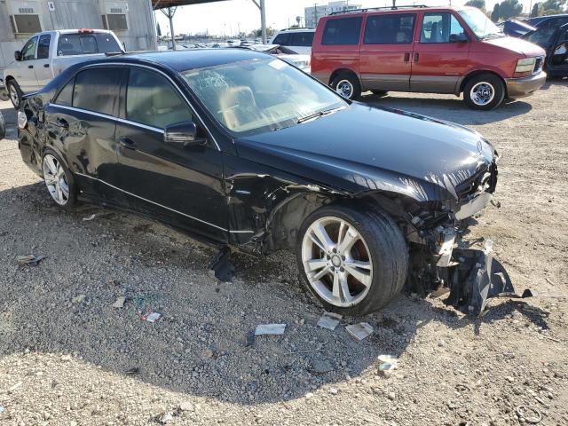 Седани MERCEDES-BENZ E-CLASS 2012 Чорний
