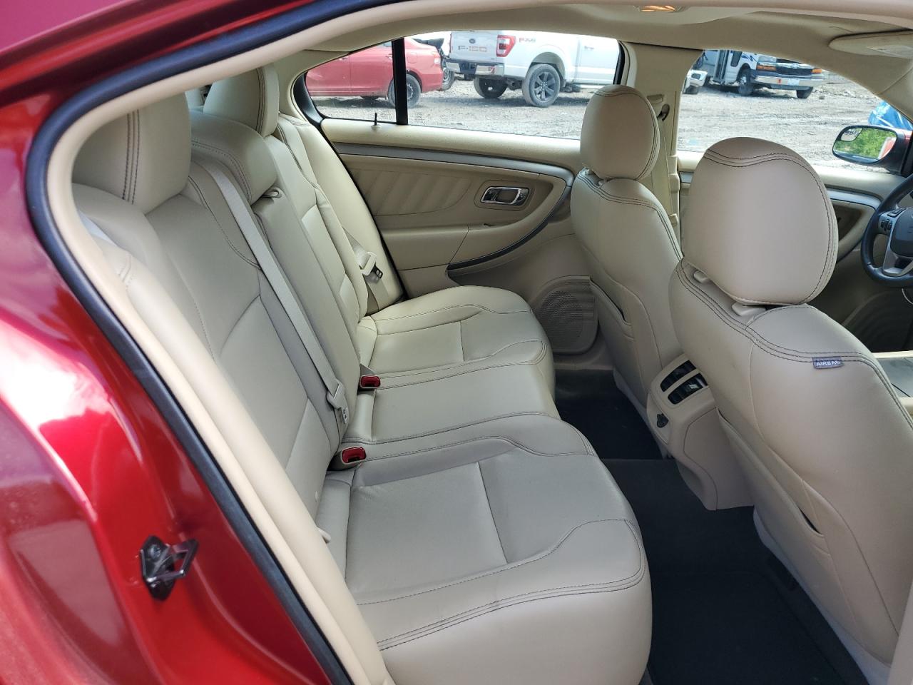 2014 Ford Taurus Sel VIN: 1FAHP2E82EG117110 Lot: 55986095