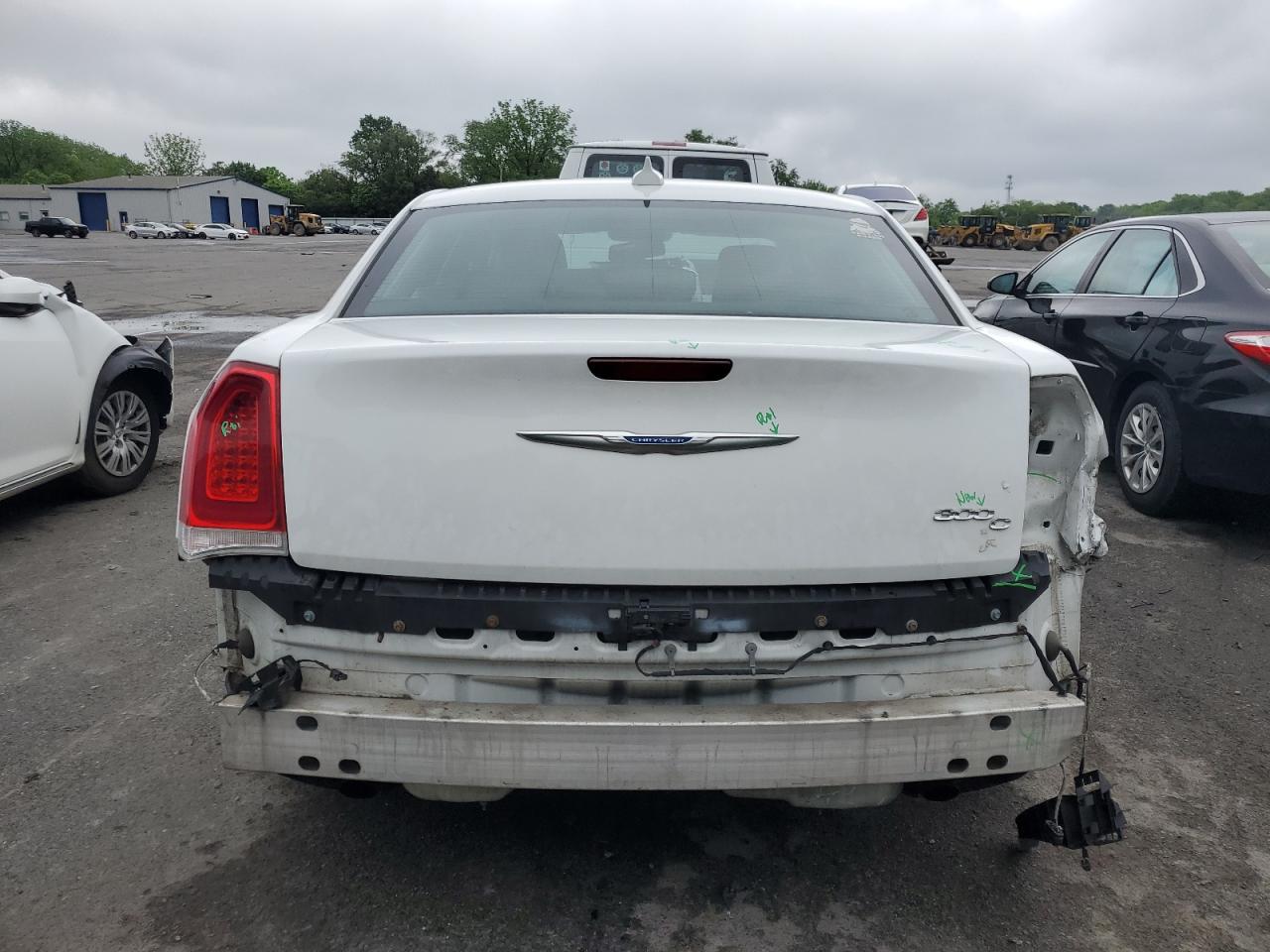 2017 Chrysler 300C VIN: 2C3CCAEG6HH552274 Lot: 56738405
