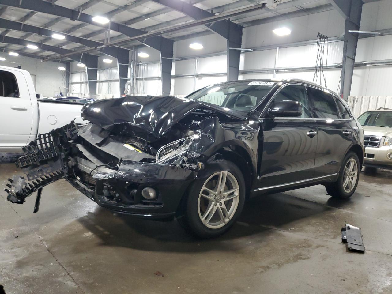 2017 Audi Q5 Premium Plus for Sale in Ham Lake, MN - Front End