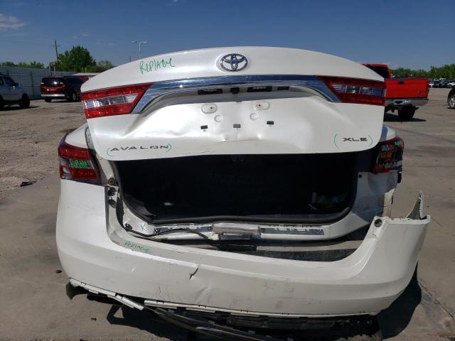 Sedans TOYOTA AVALON 2016 Biały