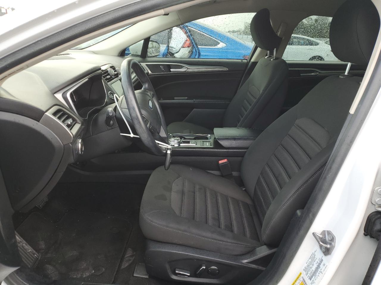 2019 Ford Fusion Se VIN: 3FA6P0LU6KR119300 Lot: 57157405